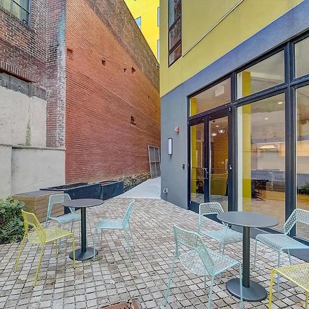Frontdesk The Glenwood Apts Brewerytown Philadelphia Apartment Bagian luar foto